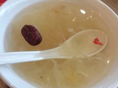 冰糖银耳羹-蓉李记成都名小吃(武汉菱角湖万达店)