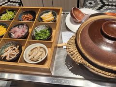 过桥艇仔粥-虾饺妹·粤式茶餐厅(荟聚店)