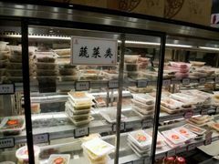 面包甜点陈列柜-鸿瑞興面馆(梅岭店)