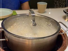 -洪氏嗨捞·猪肚鸡火锅(阳光天地店)
