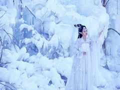 -九月鹰飞汉服摄影工作室