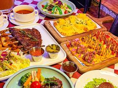 -鲨鱼美式餐厅酒吧Sharky