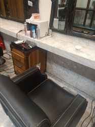 -侨治发型