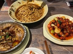 -巴厘龙虾·榜首油焖大虾(音乐学院·沿江酒馆店)