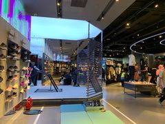 -NIKE品牌体验店(金源新燕莎店)