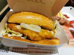 -肯德基(虹桥机场T2北指廊精选外卖点店)