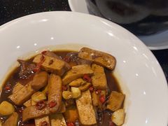 -香山湖家家宴(中山陵店)