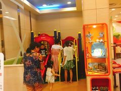 -肯德基(新人民公园店)