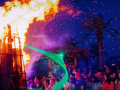 -北戴河碧螺塔海上酒吧公园