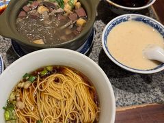 老牌阳春面-南京大牌档(济南万象城店)