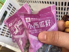 -良品铺子(大唐西市店)