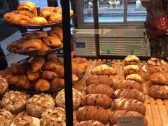 -Dough&Joe团憩(瑞虹天地月亮湾店)