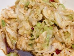 -阿瓦山寨·湘菜现炒·剁椒鱼头王(咸阳总店)