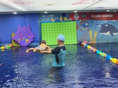 -龙格亲子游泳·水育早教运动中心(龙湾天街店)