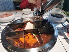-瓜西西重庆火锅(花溪店)