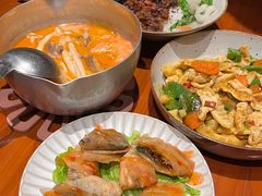 打抛猪肉春卷-About Bistro關於·泰式家庭料理