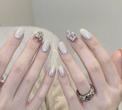 -雪儿·YuKi美甲美睫皮肤管理Salon