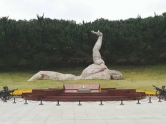 -上海市龙华烈士陵园