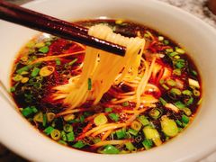 老牌阳春面-南京大牌档(凯德大峡谷店)