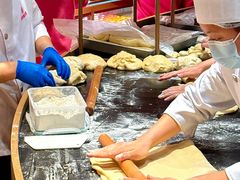 -嘉华鲜花饼·现烤(昆明老街店)