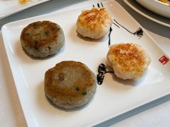 煎莲藕饼拼煎虾饼-花城苑广府菜(侨鑫店)