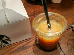 -星巴克(武康路店)