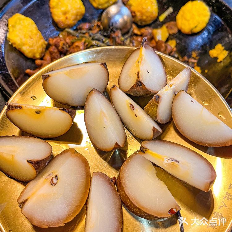 长白山脚下必吃的铁锅炖🐔纯溜达鸡