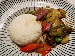 老坛酸菜牛肉饭-绿茵阁牛扒餐厅(客村店)