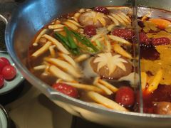 -湊湊火锅·茶憩(新中关购物中心店)