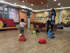 -卓跃儿童运动馆·体能·跳绳·篮球(滨江东中心店)