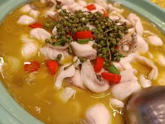 -重庆鸡公煲·青锅花椒鱼(牡丹江路店)