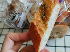 -汉柏麦香德国面包房(海信店)