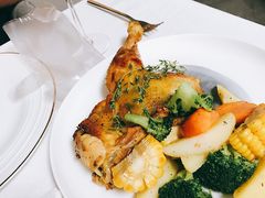 -ELUNE艾露恩·人良斋西餐厅