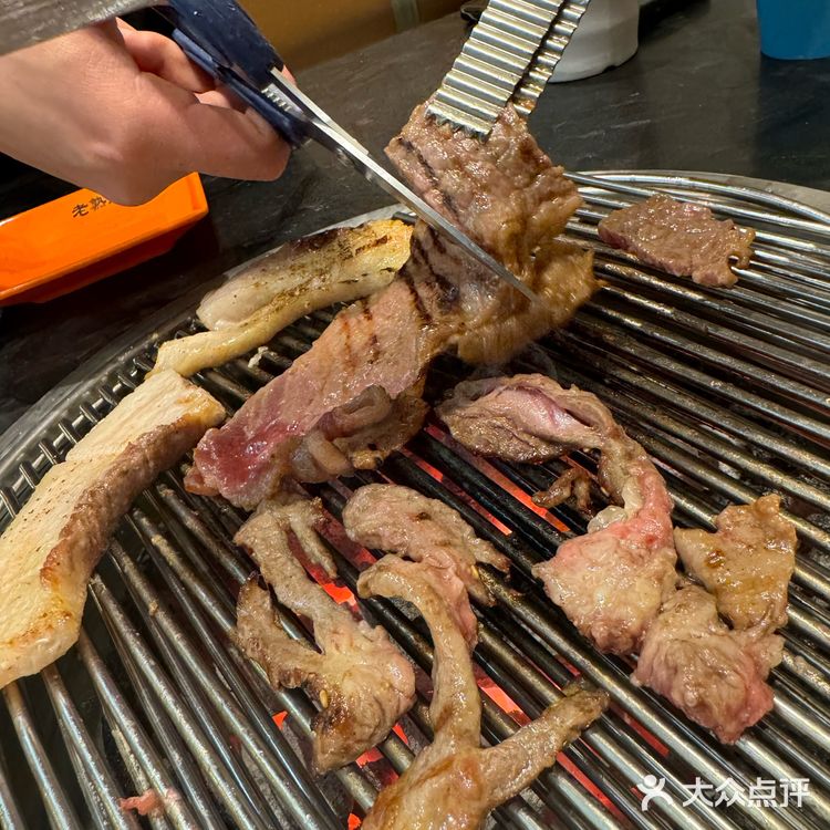 烤肉就吃老熟人！！