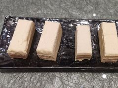 -天山集市(和家乐广场店)