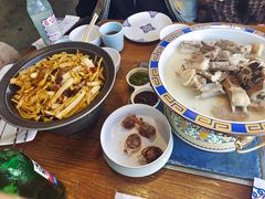 -蒙亨·阿木图赛(乌兰察布天恒广场店)