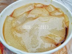婆婆招牌手搓冰粉-嘉州叶婆婆钵钵鸡(建设路店)