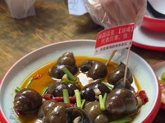 -老闵田螺馆·南昌特色小炒(梦时代店)