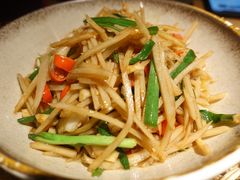 脆炒泡藕丝-吃饭皇帝大(解放西路店)