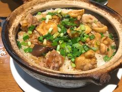 滑鸡煲仔饭-周锦记广式餐厅