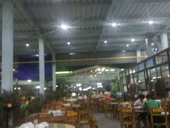 大堂-四川小胡子海鲜(丁村万人海鲜广场店)