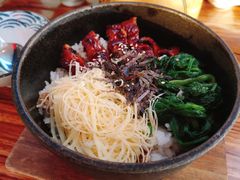经典鳗鱼石锅饭-热血兄弟·炭火烤肉(融侨中心店)