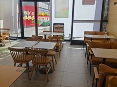 -德克士(榆次君豪店)