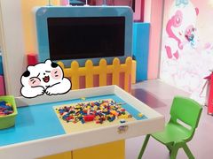 -彩色熊猫剧场