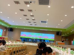 -一围肥牛小火锅(高铁吾悦店)