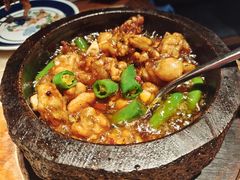 石锅杭椒牛蛙-桂满陇-西湖船宴(西单大悦城店)