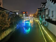 -南门头上美食街