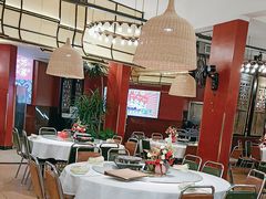 -刘姐啤酒鱼民族演艺餐厅(西街总店)
