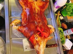 烤乳猪-大汗烧烤滩羊馆(清水河公园店)