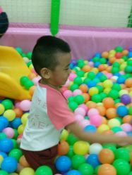 -A+B童品流行馆(中心店)